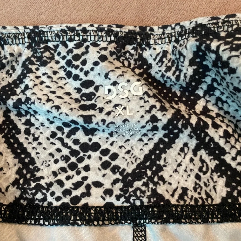 DSG Black and White Snake Print Bike Shorts - Picture 3 of 3